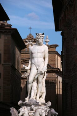 Photo of the statue of Neptune in Piazza Della Signoria taken by Photographer Scott Allen Wilson in Florence, Italy.