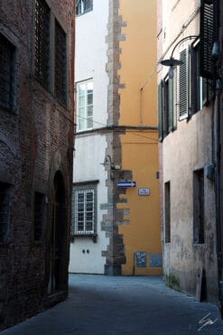 A view of Via Del Toro in the city of Lucca, Italy. By Photographer Scott Allen Wilson.